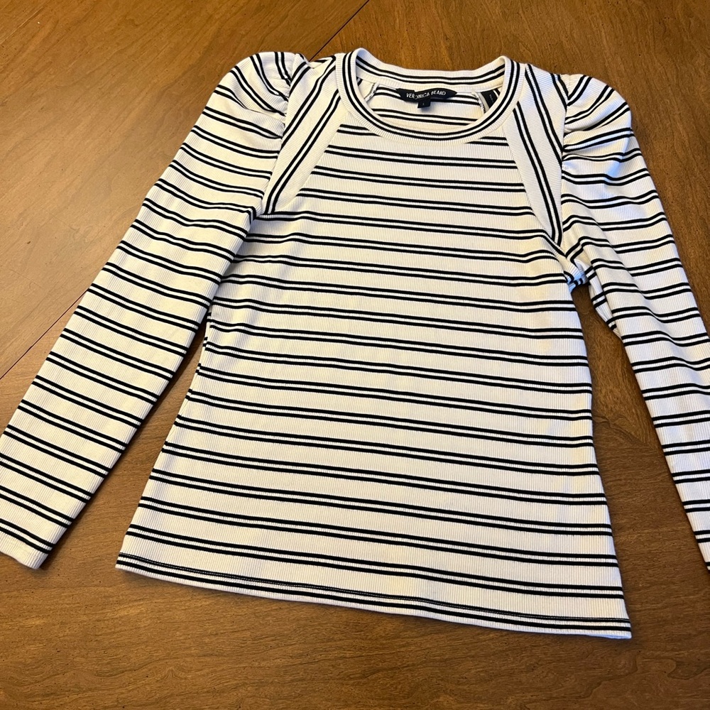 Veronica Beard Black and White Fitted Long Sleeve Tee (worn once!)